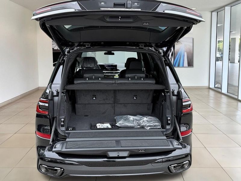 2026 BMW X7 xDrive40iImage 15