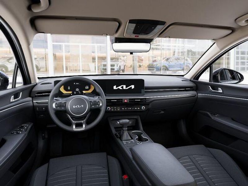 New 2026 Kia K5 LXSImage 15