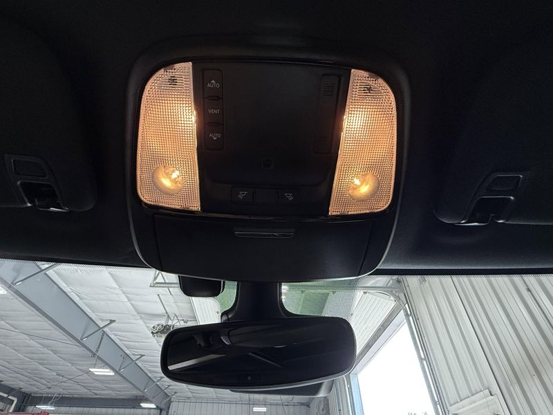 Used 2024 Dodge Durango SXT PlusImage 23