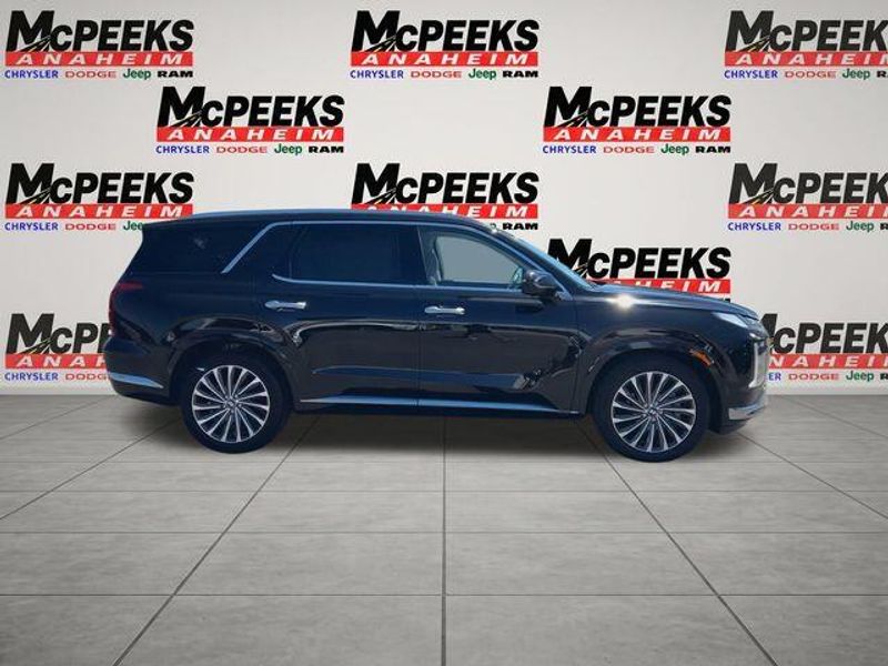 Used 2024 Hyundai Palisade CalligraphyImage 9