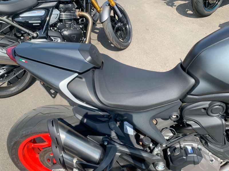 Used 2022 Ducati Monster 937 Image 14