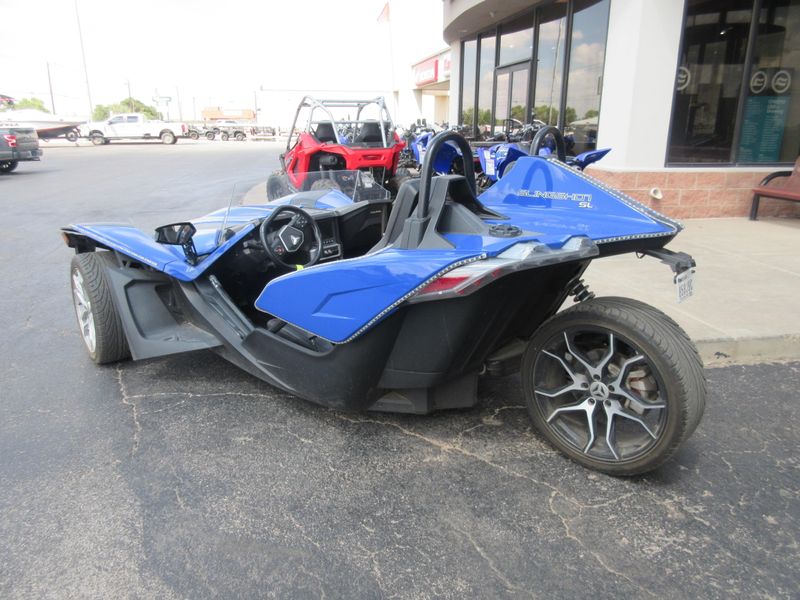 USED 2023 POLARIS SLINGSHOT SL AUTODRIVE Image 9
