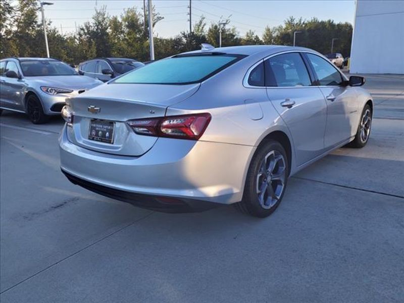 2021 Chevrolet Malibu LTImage 12