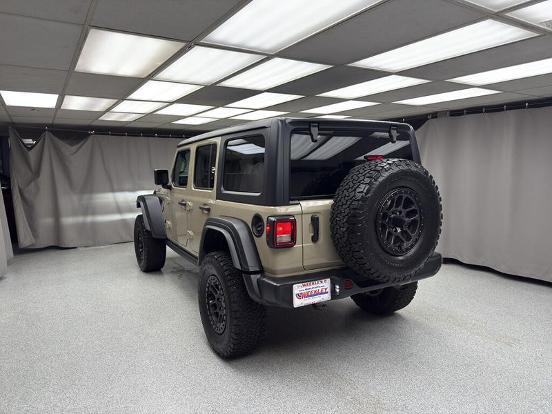Used 2022 Jeep Wrangler Unlimited WillysImage 2