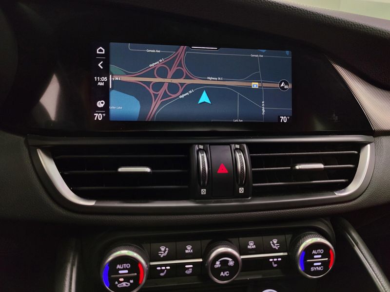 Used 2024 Alfa Romeo Giulia Ti AWD w/Performance Driving PkgImage 19