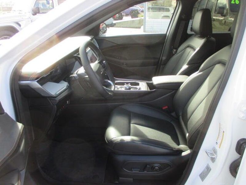 New 2026 Jeep Cherokee Limited 4x4Image 17