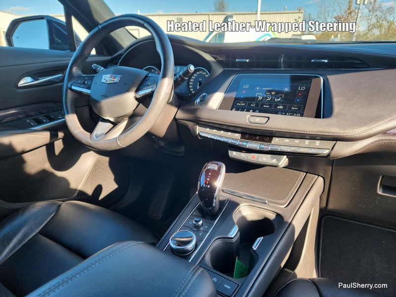 Used 2023 Cadillac XT4 AWD Luxury