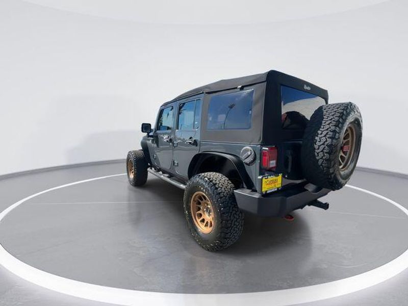Used 2017 Jeep Wrangler Unlimited SportImage 6