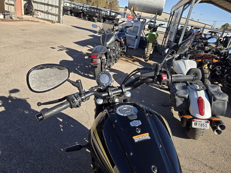 USED 2022 YAMAHA XSR700 Image 11