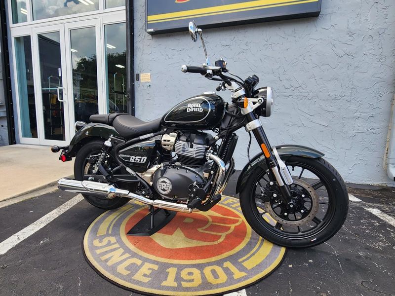 New 2024 Royal Enfield SUPER METEOR Image 10