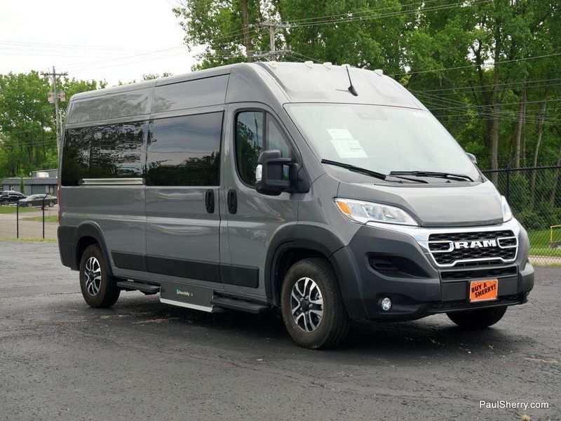 2023 RAM ProMaster 2500 Window Van High Roof 159WBImage 32