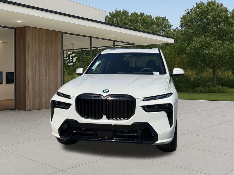 New 2026 BMW X7 xDrive40iImage 3