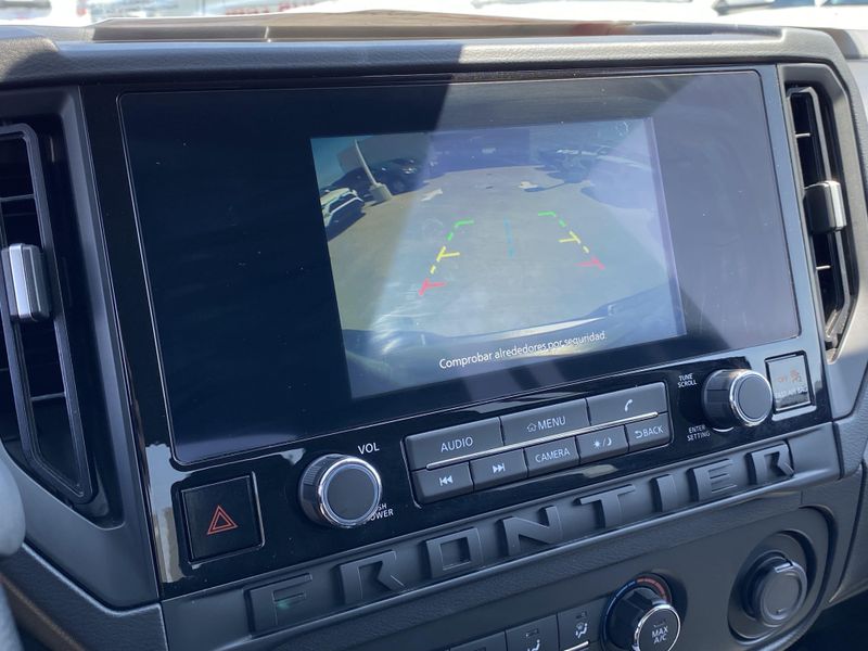 Used 2025 Nissan Frontier SImage 19