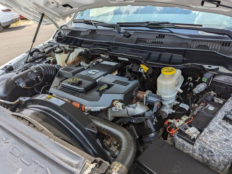 2018 RAM 4500 Chassis Tradesman in a Bright White Clear Coat exterior color and Diesel Gray/Blackinterior. Johnson Dodge 601-693-6343 pixelmotiondemo.com 