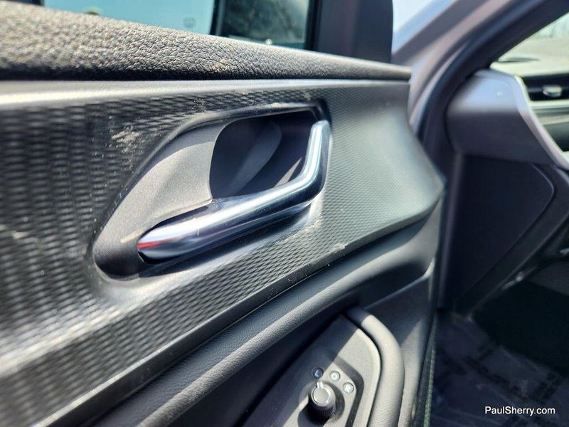 2025 Jeep Grand Cherokee L Altitude X 4x4Image 15