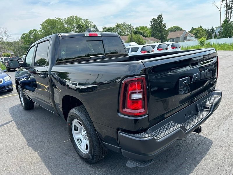 2025 RAM 1500 Tradesman Crew Cab 4x4 5