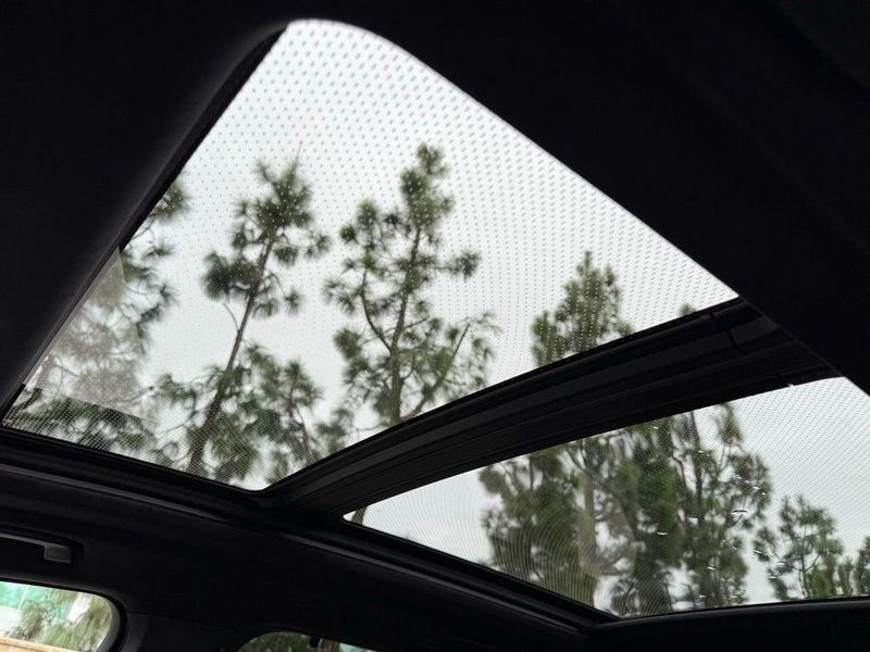 New 2026 BMW X5 M CompetitionImage 19