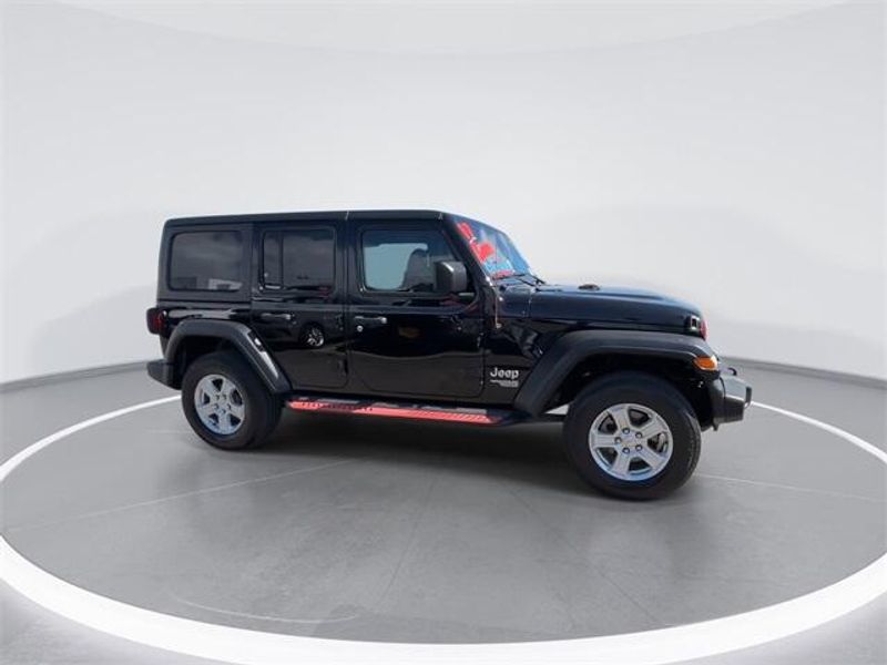 2019 Jeep Wrangler Unlimited Sport SImage 2