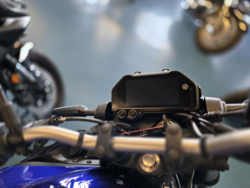 2025 Yamaha MT03 TEAM BLUE Image 11