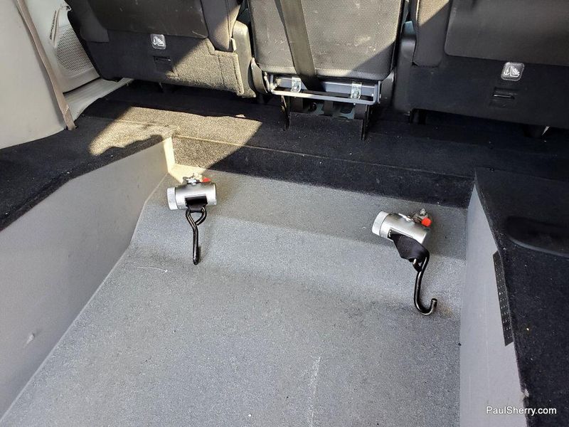 Used 2023 Chrysler Voyager LXImage 22