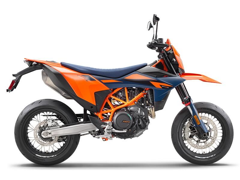 New 2026 KTM 690 SMC R Image 1