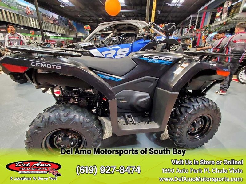 2024 CFMOTO CF400AU-6S  in a JET BLACK exterior color. Del Amo Motorsports of South Bay (619) 547-1937 delamomotorsports.com 