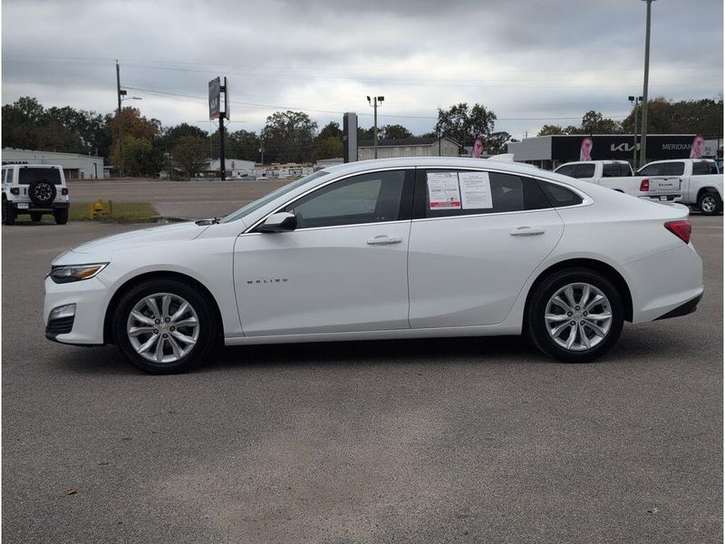 Used 2024 Chevrolet Malibu LTImage 2