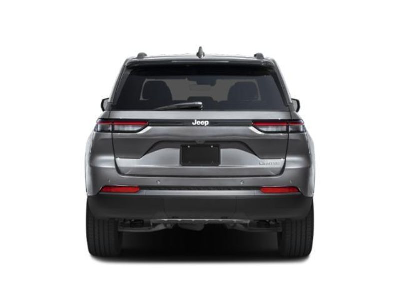 New 2026 Jeep Grand Cherokee Limited Reserve 4x4Image 5