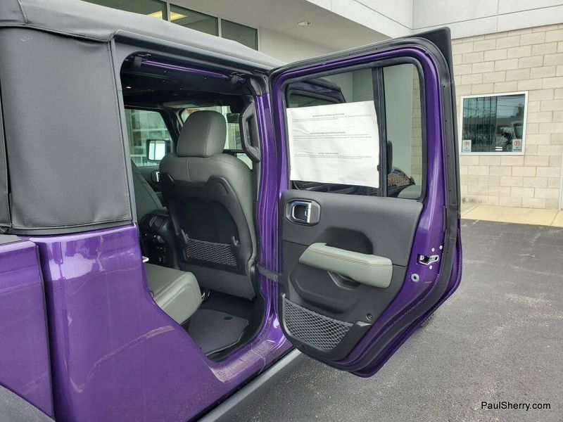 New 2026 Jeep Gladiator Mojave 4x4