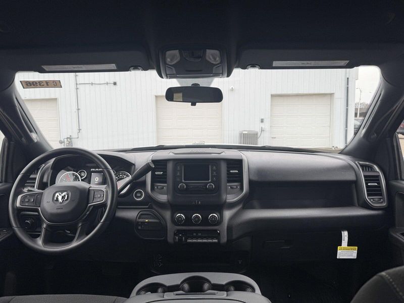 2024 RAM 3500 Chassis Cab TradesmanImage 12