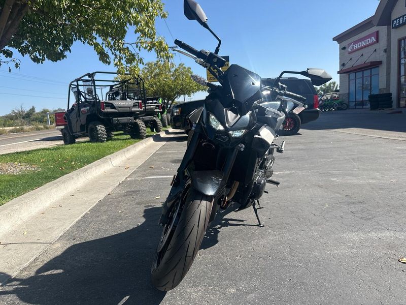 New 2025 Kawasaki Z900 