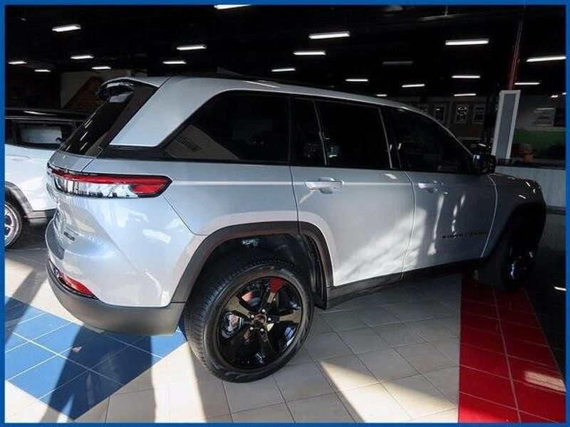 2025 Jeep Grand Cherokee LimitedImage 4