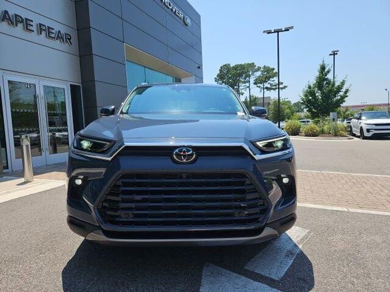 2024 Toyota Grand Highlander Platinum