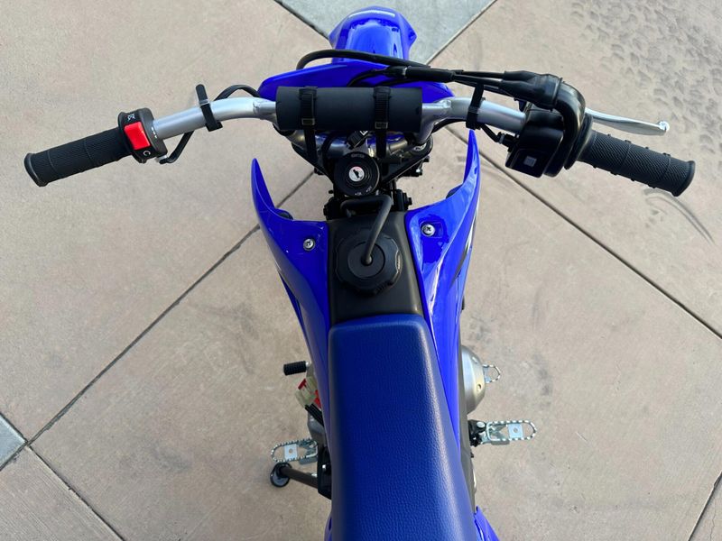 New 2025 Yamaha TT-R50E Image 18