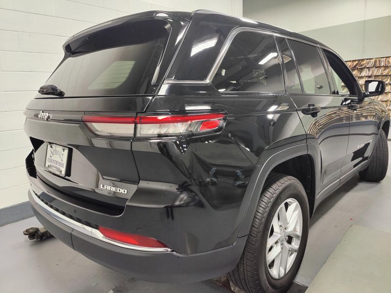 Used 2024 Jeep Grand Cherokee Laredo X Lux Tech V6 4x4Image 13