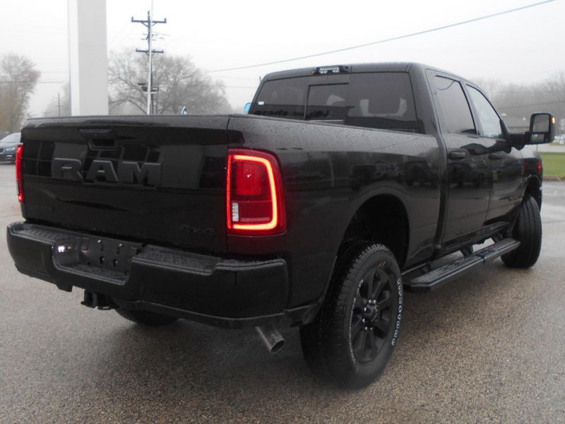 2025 RAM 2500 Big Horn Crew Cab 4x4 6