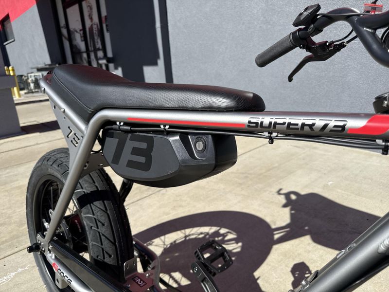 New 2025 Super73 ZX CORE Image 15