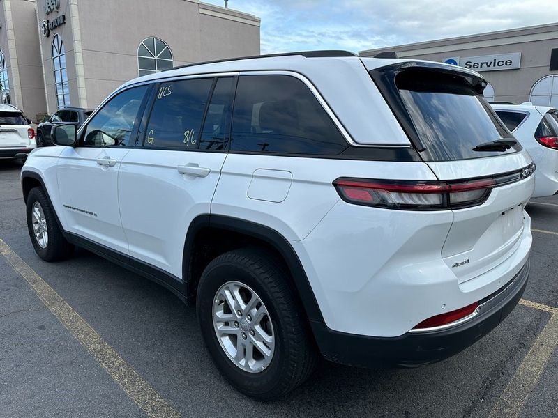 2023 Jeep Grand Cherokee LaredoImage 13