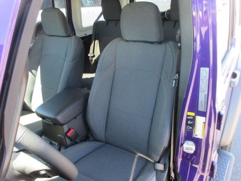 New 2026 Jeep Wrangler 4-door Sport SImage 13