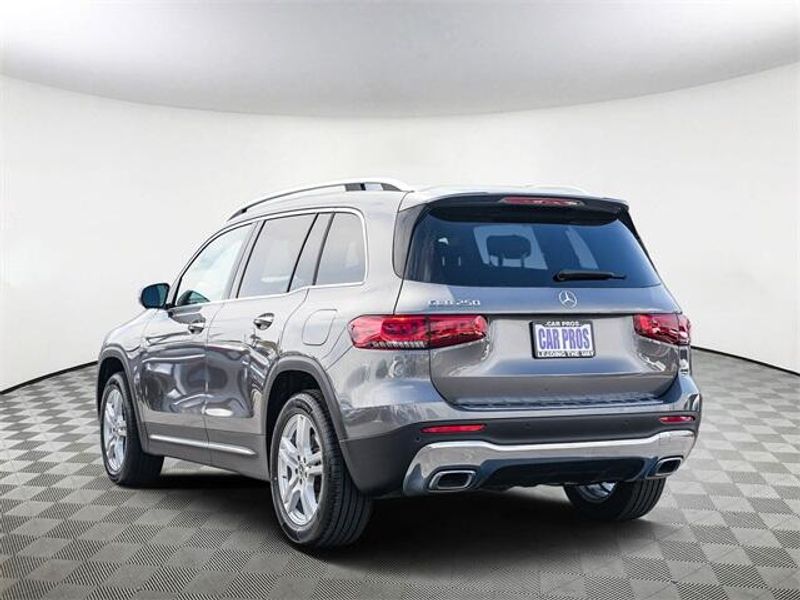 2023 Mercedes-Benz GLB 250Image 6