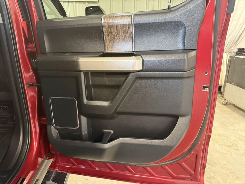 Used 2019 Ford F-350 Image 6