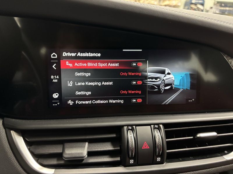 New 2024 Alfa Romeo Giulia Quadrifoglio Carbon RwdImage 19