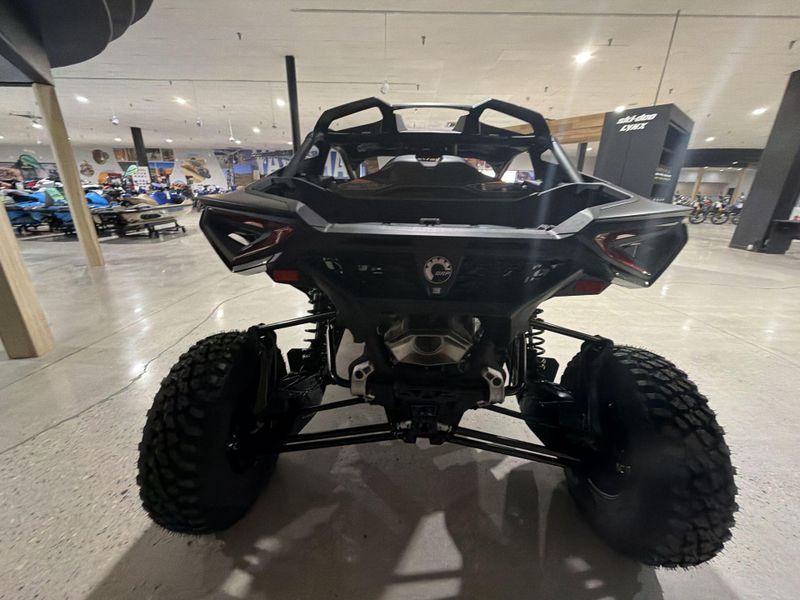 New 2026 Can-Am MAVERICK R XRS 999T BK HB SAS Image 16