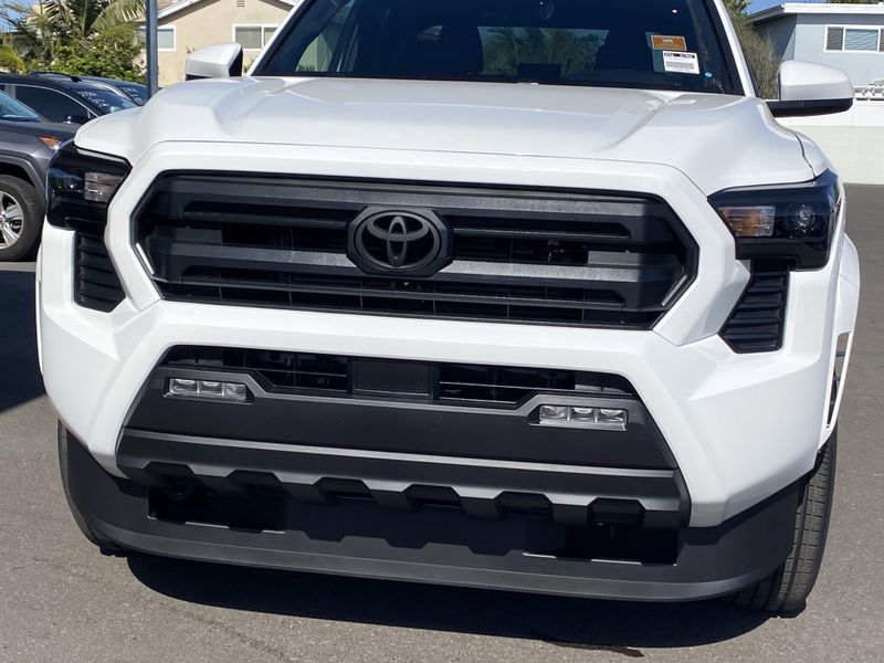 New 2025 Toyota Tacoma SR5Image 7
