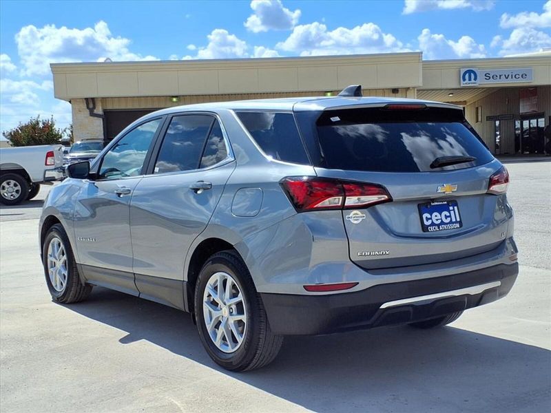 2023 Chevrolet Equinox LT photo 14