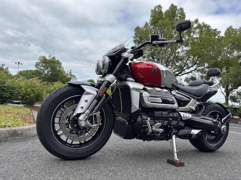 2023 Triumph Rocket III - GT Chrome Edition - DIABLO RED 