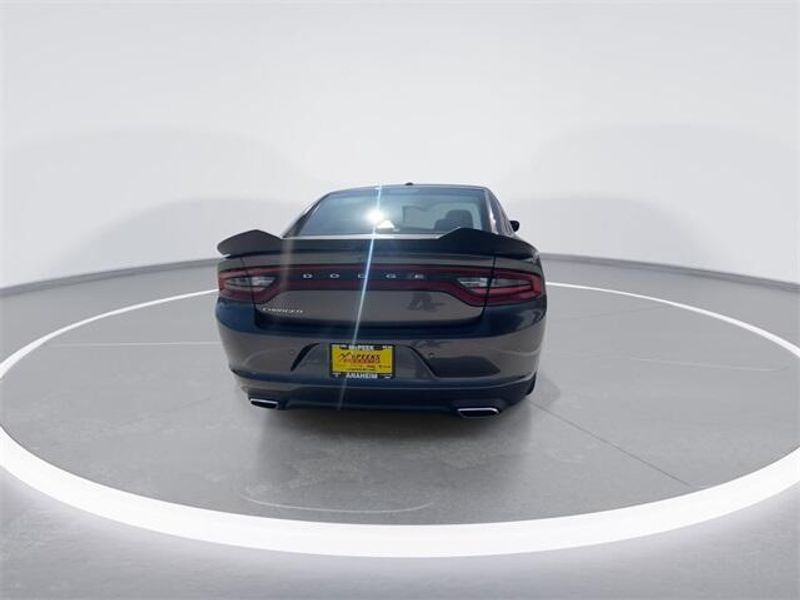 2021 Dodge Charger SXTImage 7