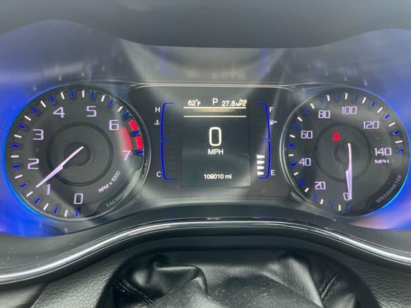 2016 Chrysler 200 S