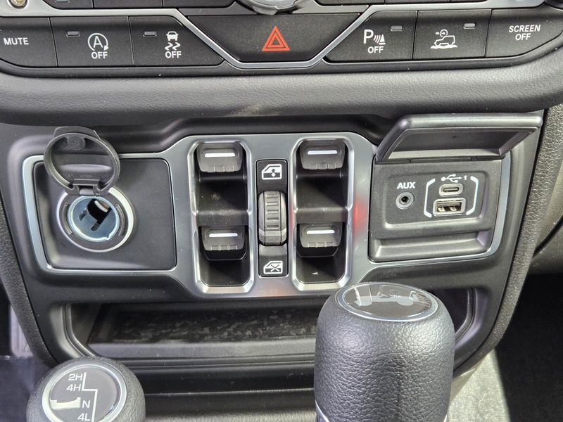 New 2025 Jeep Wrangler 4-door Sahara