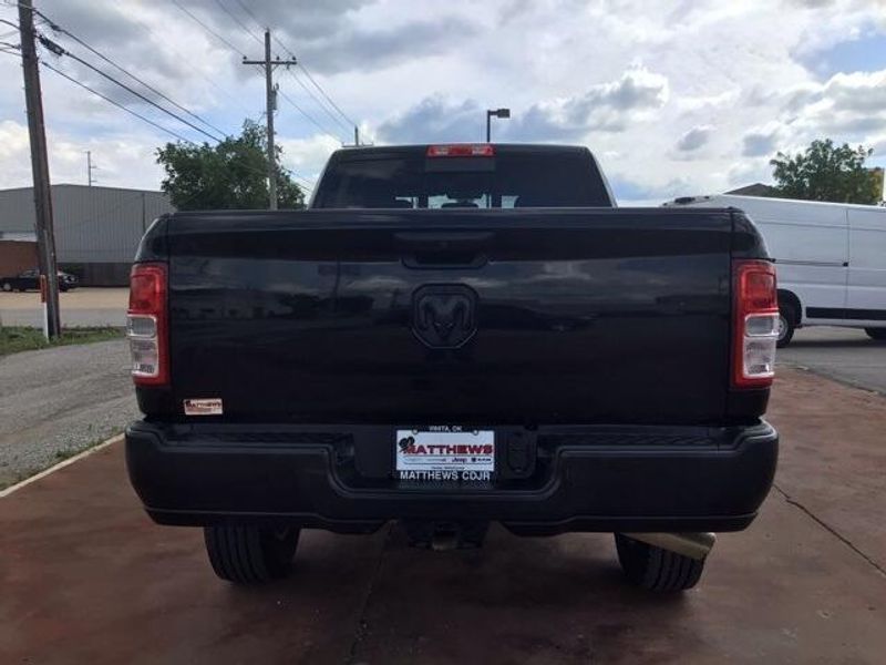 2023 RAM 2500 TradesmanImage 4